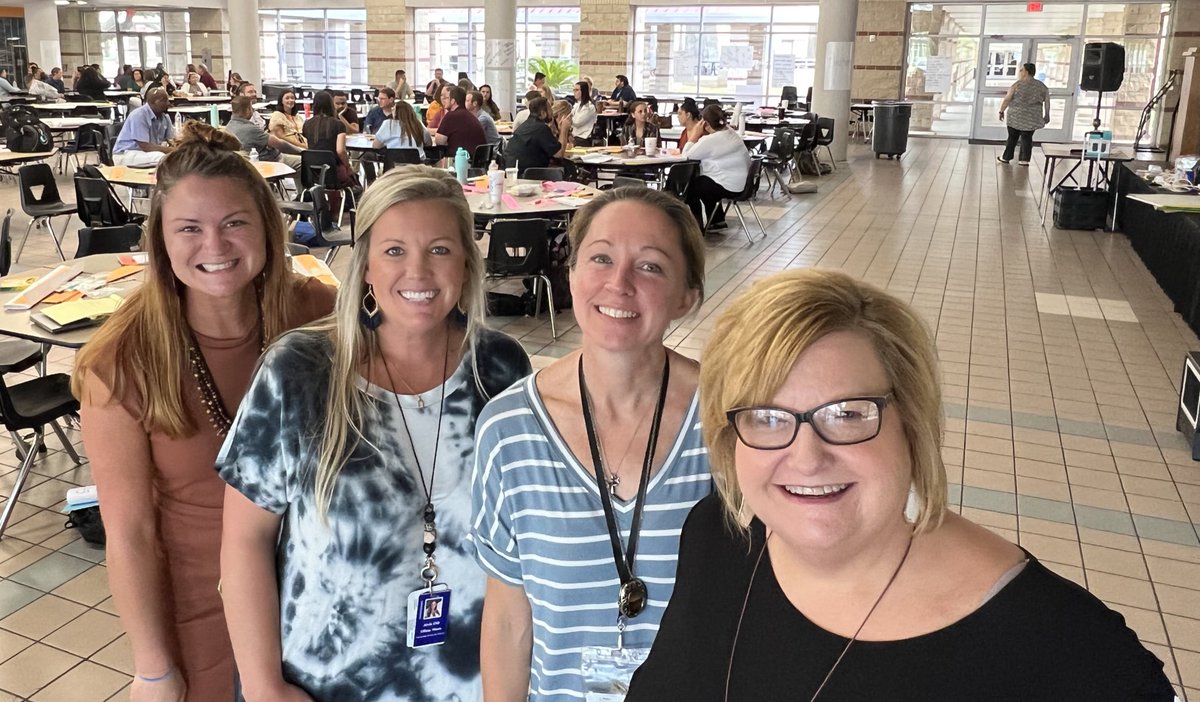 FshawShaw's tweet image. Excellent work by our C&amp;amp;I team @AlvinISD introducing research based strategies to our New Hires and providing opportunities to apply the learning #studentengagement #7steps