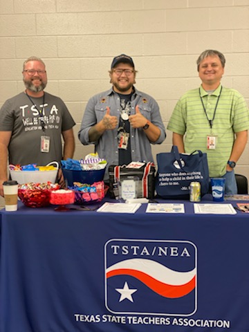 EdAbilene1's tweet photo. New Teacher Orientation Day 2 Abilene ISD! 38 New Members signed up!! We are so excited you chose us as your community. 2 days left.
We are still raffling off great prizes &amp; giving New Members $50 cash, gift bag of school supplies, super cool tshirt, &amp; $20 referrals #TeamTSTA https://t.co/Ka7K9F098M