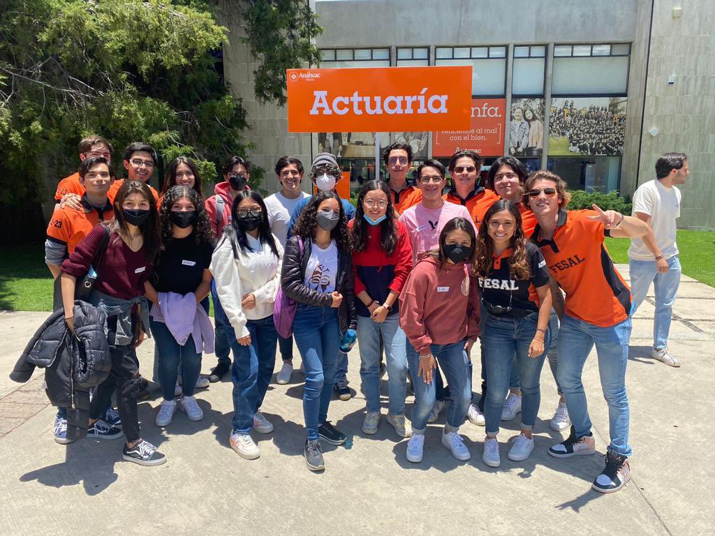 ActuariaAnahuac's tweet photo. #BIU Bienvenidos Actuarios. ¡Estamos felices de recibirlos! 🦁🙌 https://t.co/s7UzGPLIcC