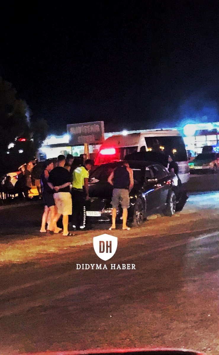 didymahaber's tweet photo. Mavişehir'de meydana gelen kazaya dair görüntüler. 
#didim #didyma https://t.co/URccMleUPm
