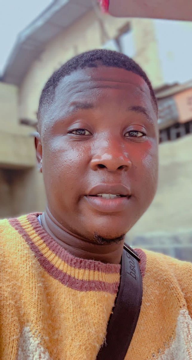 itz_anuoluwapo's tweet image. Who is available for relationship