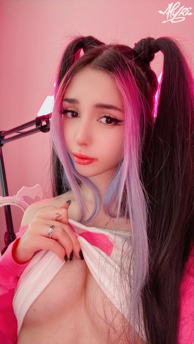 anime is real https://t.co/Zeea1p225N