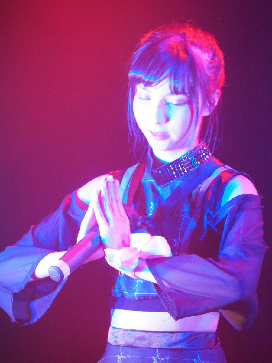 hama___chan___'s tweet photo. #Puifaii #Sumomo #IGET祭り #SHIBUYAREX 2022.8.1
Sumomoのすらっとした可愛い子
ポニーテールです
TIFは８/６ https://t.co/Tfi2lja1b1