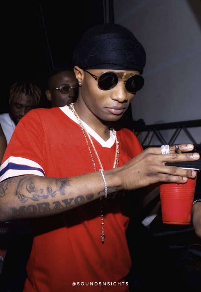 alexanderonyed2's tweet photo. Everybody dey drag baba @wizkidayo say him no post or reply to @carterefe__ #Machala song...#babazion wey dey expect another baby #headfull https://t.co/S4Tte7SApN