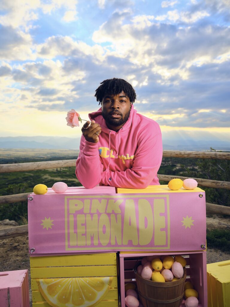 Indie 102.3 tweet media