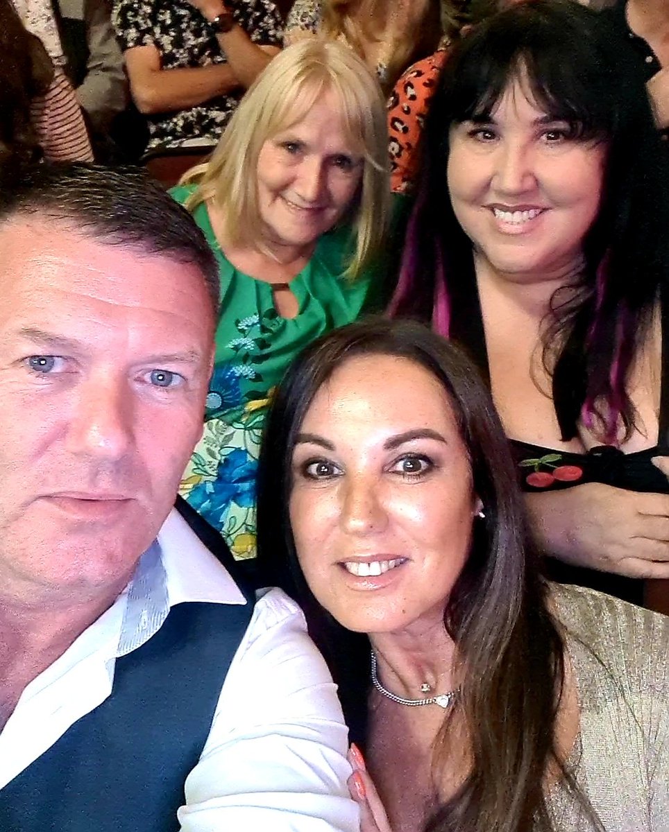 Robbie Kane tweet media