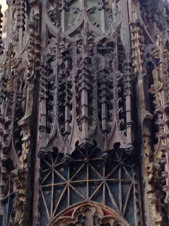 SarahBlick3's tweet photo. Medieval #FontCovers structure was simple, but their detail was an ornamental puzzle to be investigated &amp; confused by w syncopated visual rhythm, parts rising from different heights (like music &amp; literature) distinct motifs layered on one another. Details from Ufford, Suffolk https://t.co/HKxZkA4l7u