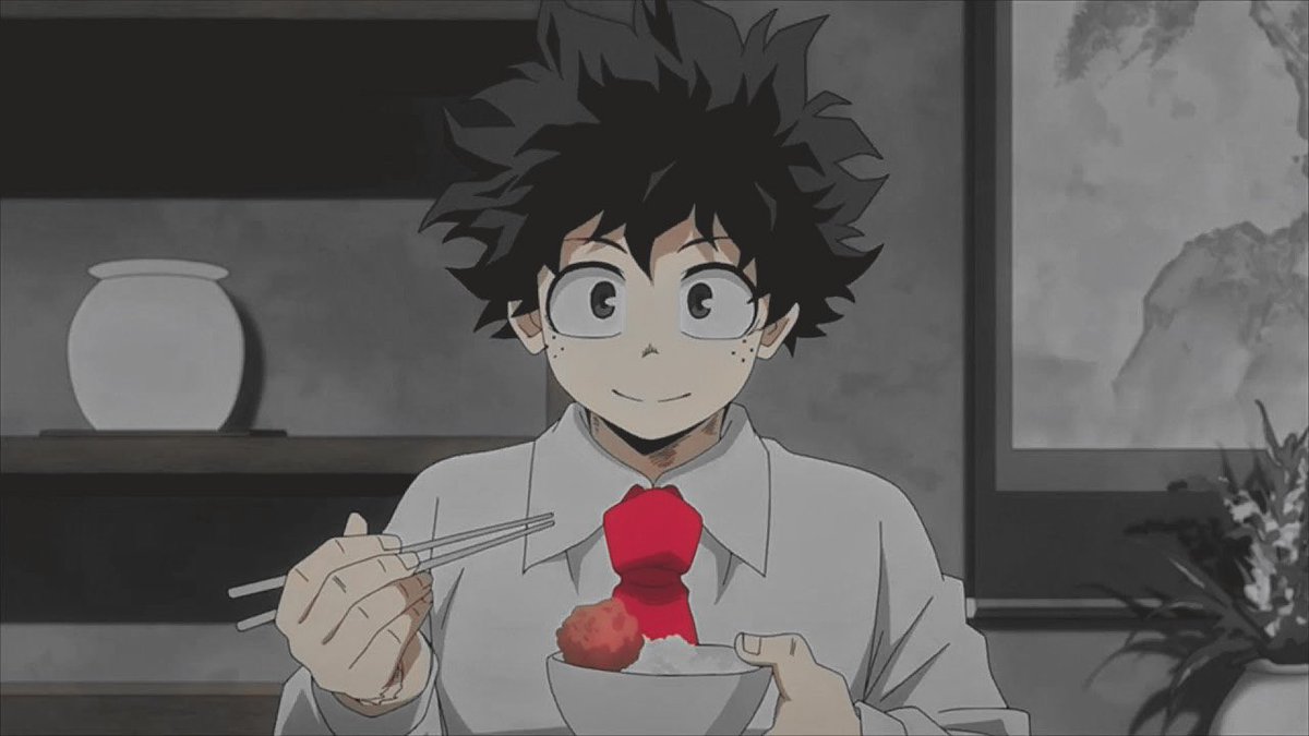 ᅠᅠ 

     𝑀𝑢𝑛𝑐ℎ 𝑚𝑢𝑛𝑐ℎ 𝑚𝑢𝑛𝑐ℎ ❝ It’s dinner time ! Does anyone want some ? ❞ 

ᅠᅠ