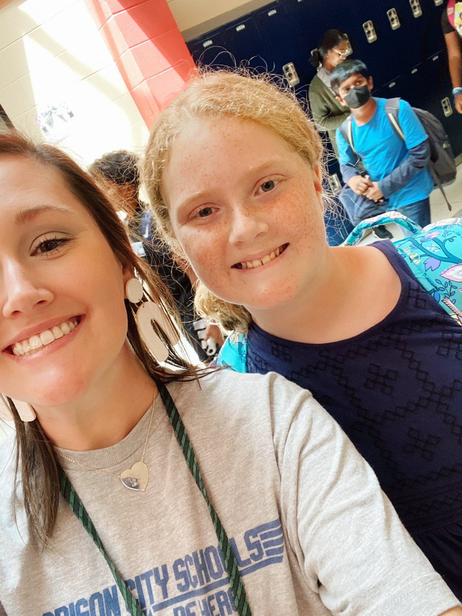 Sara Tolleson tweet media