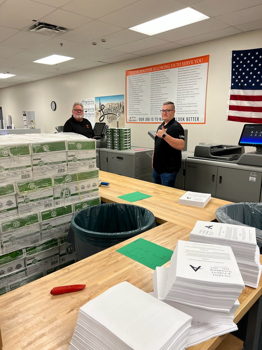 FinanceDv's tweet photo. All hands on deck at 6:00 am. at @DVprintservices! It's the first day of school in @DVUSD and print services was busy printing a large job! Way to go crew! #extraordinary  Let the learning begin! https://t.co/CtH2LTHZvj