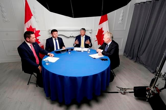 journo_dale's tweet photo. What a terrible, terrible set-up. (And the audio is pretty shite too). #CPCldr https://t.co/VRmBG9anKD