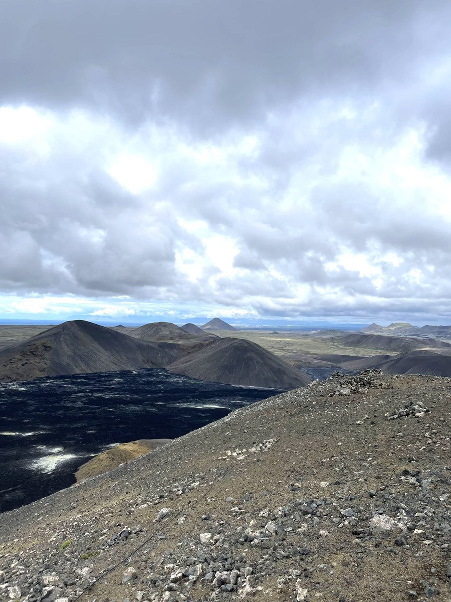 TommyHorrocks's tweet photo. @mattgebo Yes. It is about 20k from where we are staying. Ironically, we hiked that area Sunday. https://t.co/qFKfrkm8sE