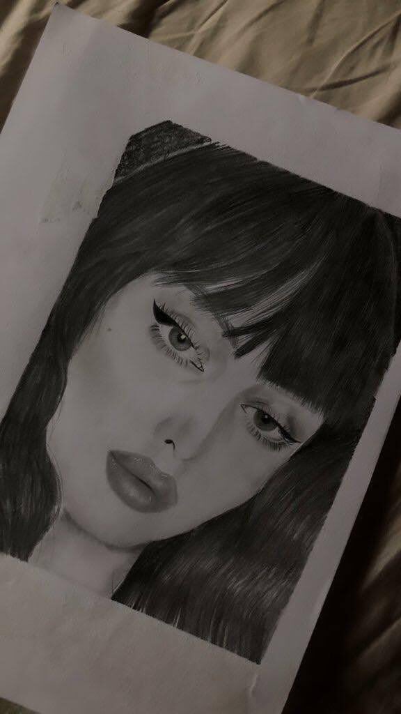 #المدينه_المنوره السلام عليكم انا رسامه واحتاج دعمكم في الرسم ويسعدكم ربي شوفو رسوماتي🤍

دعمكم برتويت او لايك فضلا وليس امرا …