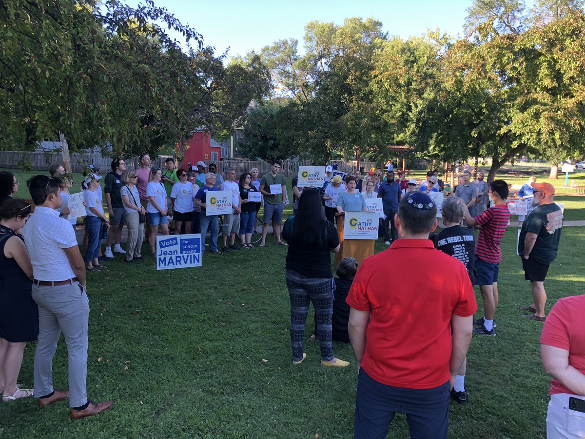 jackdudley_mn's tweet photo. Dozens of community members gathered tonight in support of @cathynathansb and candidates for @RPS535 that will lead with integrity! Kids deserve the freedom to learn the honest truth of history, and have a learning environment that welcomes and respects their identity #rochmn https://t.co/p7ekEjWULA