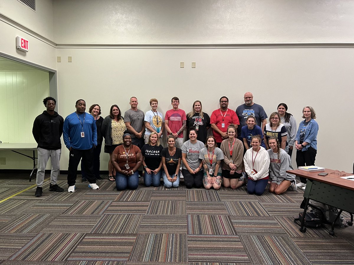 _CRT_1's tweet photo. Yesterday I had the honor of collaborating with these outstanding educators from Oak Ridge School District. Their care for and dedication to the safety of their students is impressive. https://t.co/1Za7N7t3fG