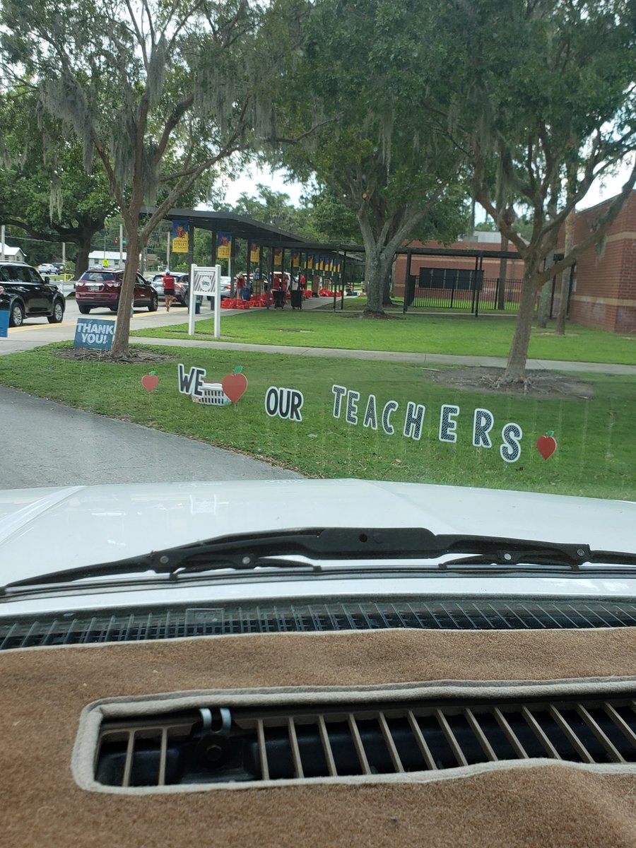 TeachingFutureLeaders tweet media