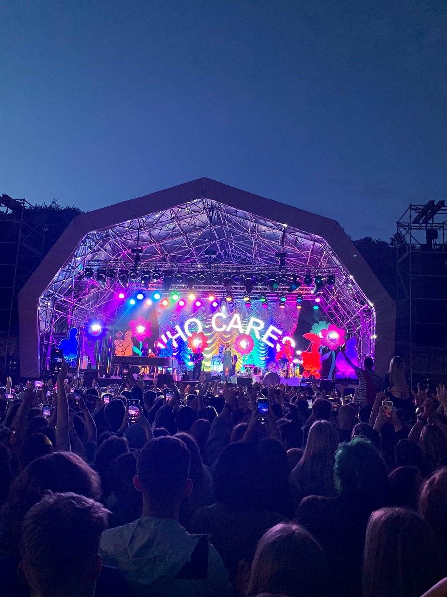 Becky_Steven22's tweet photo. Category is: having a boogie with @rexorangecounty in Glasgow #rexorangecounty #Glasgow #SWG3 https://t.co/3f71vc6CBX