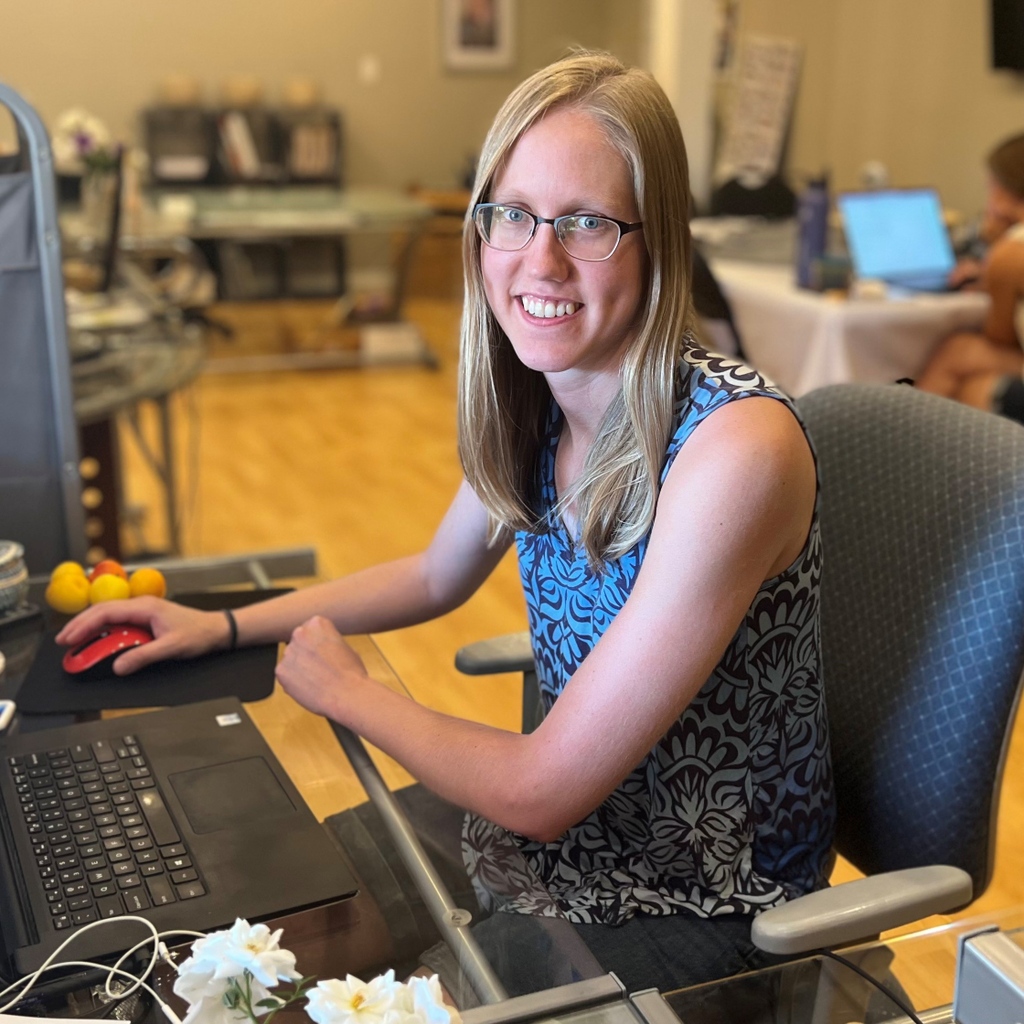 Today we want to say a warm “welcome” to our new Sponsorship Manager, Mel Verhoef. Mel joined our team in May of this year, and it has been a joy to get to know her over the last few months. 

#hopeforkorah #nonprofit #registeredcharity #newstaff #staffwelcome #manager