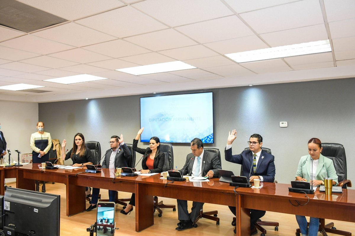 LaGrillaNetwork's tweet photo. SE EFECTUARON LOS TRABAJOS DE LA QUINTA SESIÓN DE LA DIPUTACIÓN PERMANENTE DEL CONGRESO DE AGUASCALIENTES 💠
https://t.co/CVh724riAB https://t.co/th5cGsjXn9
