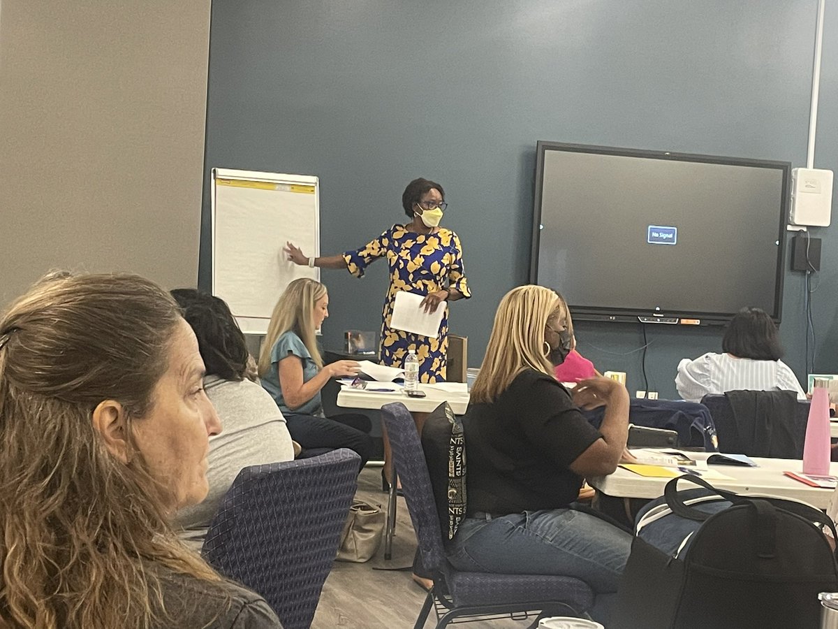 tamikascpps's tweet photo. Social emotional Learning &amp; Wellness at its finest!Neither happens within great leadership. Jerry Smith, Executive Director of Student Services, and Dr. Alice Cryer-Sumler, Counselor and Student Support Specialist planned an awesome session for all district Counselors and MHPs. https://t.co/VnZeeSfD9t