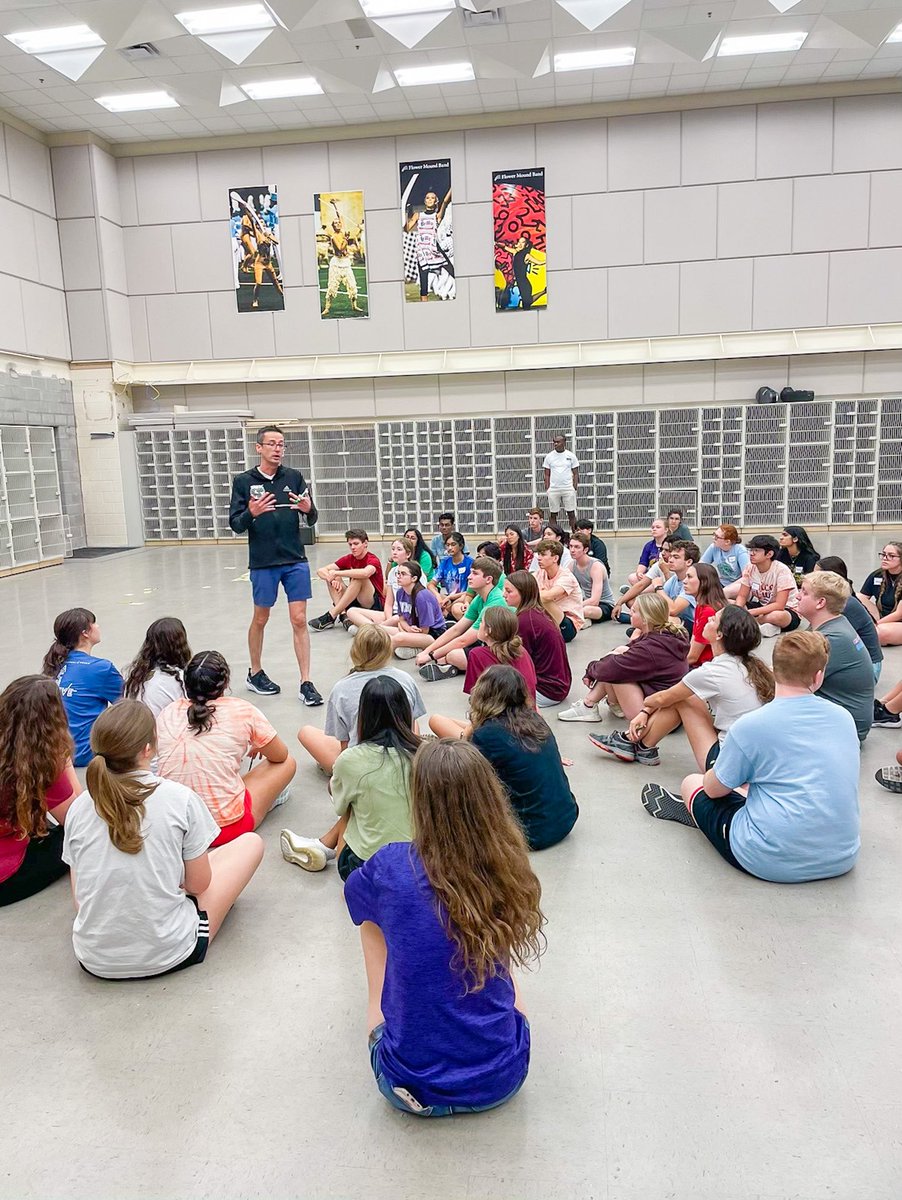 SASiLeadership's tweet photo. The first week of summer band can feel overwhelming! It’s up to you, and the rest of your school’s student leadership team, to keep the positive energy high during the hot days of summer band. You got this! #keeppracticing #connection #studentleadership #sasi2022 #empower https://t.co/EMZ4EgAlBy