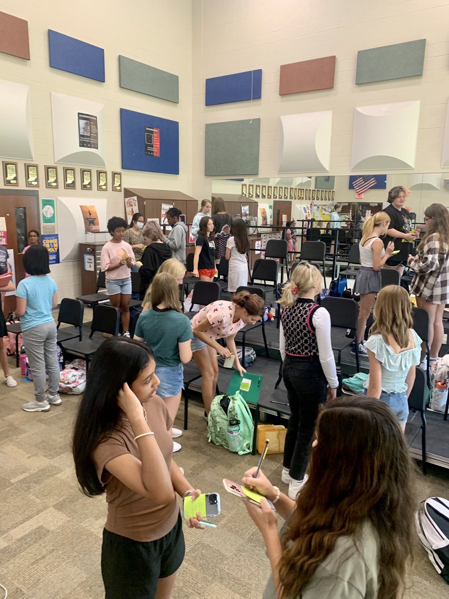 Off to a great start <a href="/HJHPanthers/">HIJH Panthers</a> ! It’s gonna be an amazing year in the Choir room! The energy was electric today! @MrBenYoder