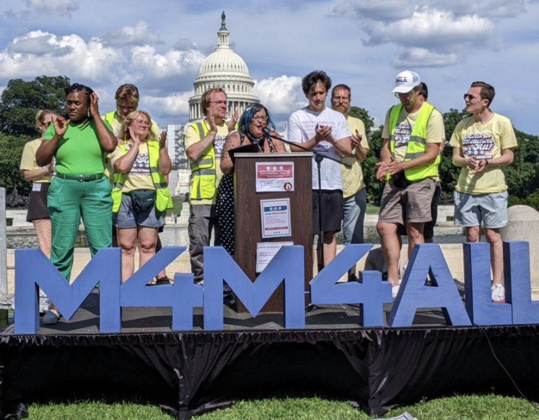 SavageJoyMarie1's tweet image. DAY 4/ March + Rally in front of Capitol
16 speakers, consisting of disabled people, healthcare workers, activists, scholars + more