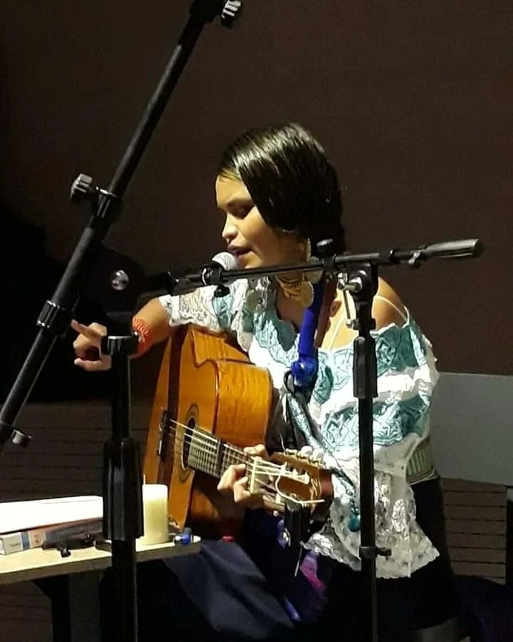 TamyaMoran's tweet photo. "Yaku Mama" Madre Agua, canción que nace en el mes de la Madre Tierra. 

Cantando, sanando, liberando, resistiendo. https://t.co/rxBXoWLJh1