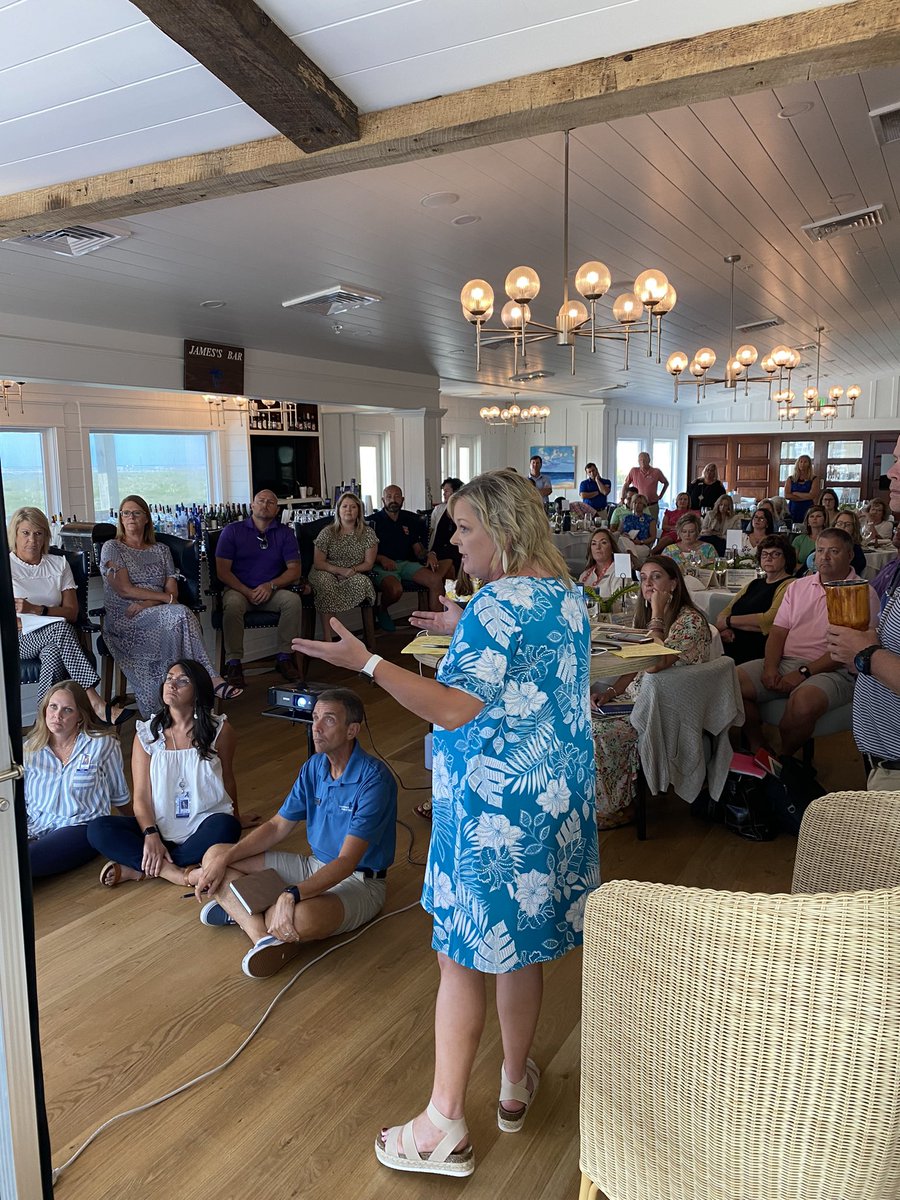 What a great day spent with the best educational leaders in NC!
#LightTheWay 
<a href="/CarteretK12/">Carteret County Public School System</a> <a href="/jody_mcclenny/">Jody McClenny</a> <a href="/Dr_Rob_Jackson/">Dr. Rob Jackson</a>