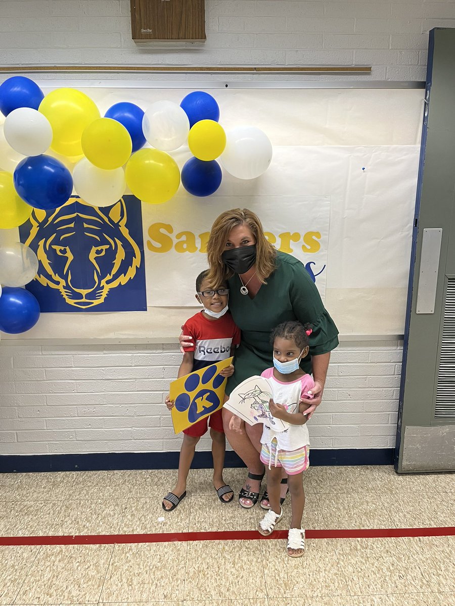 Alison Dahlgren tweet media