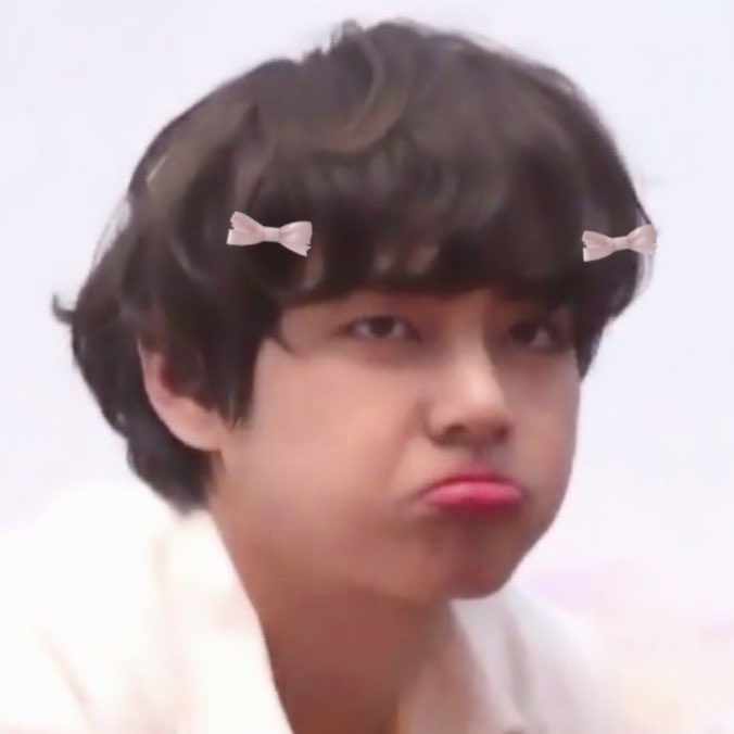 milf tete ୨୧ (@lacetete) on Twitter photo 