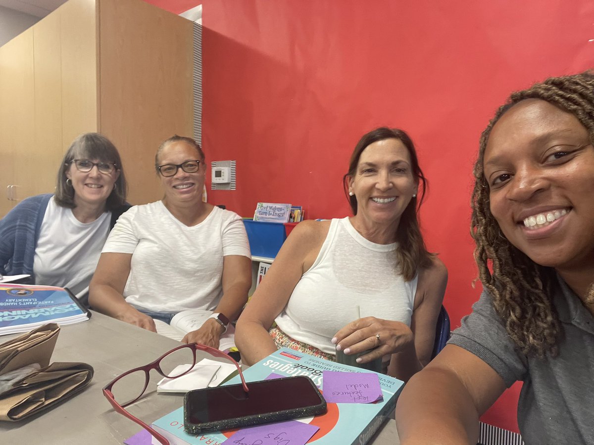 Life long learners! #ReadingStrategies #ELS2022 #GoLeopards #WeArePBV