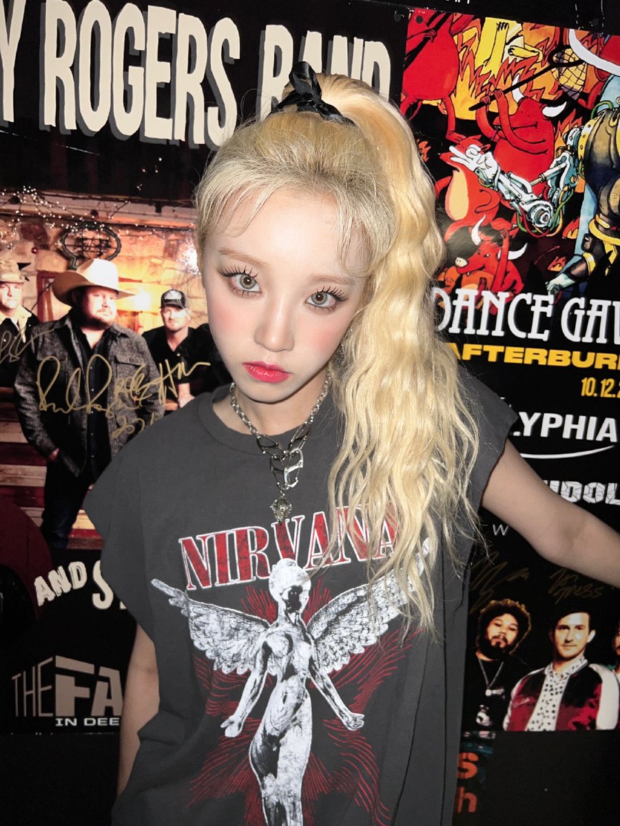 yuqi pics tweet media