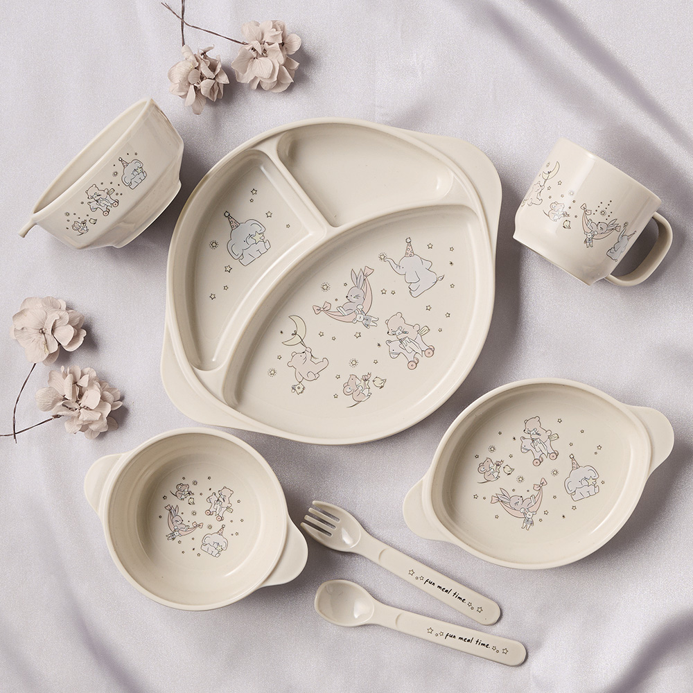 🐰#Cottoli の食器セットが登場🍽️🐘💕 🐻かわいい動物たちと一緒に
