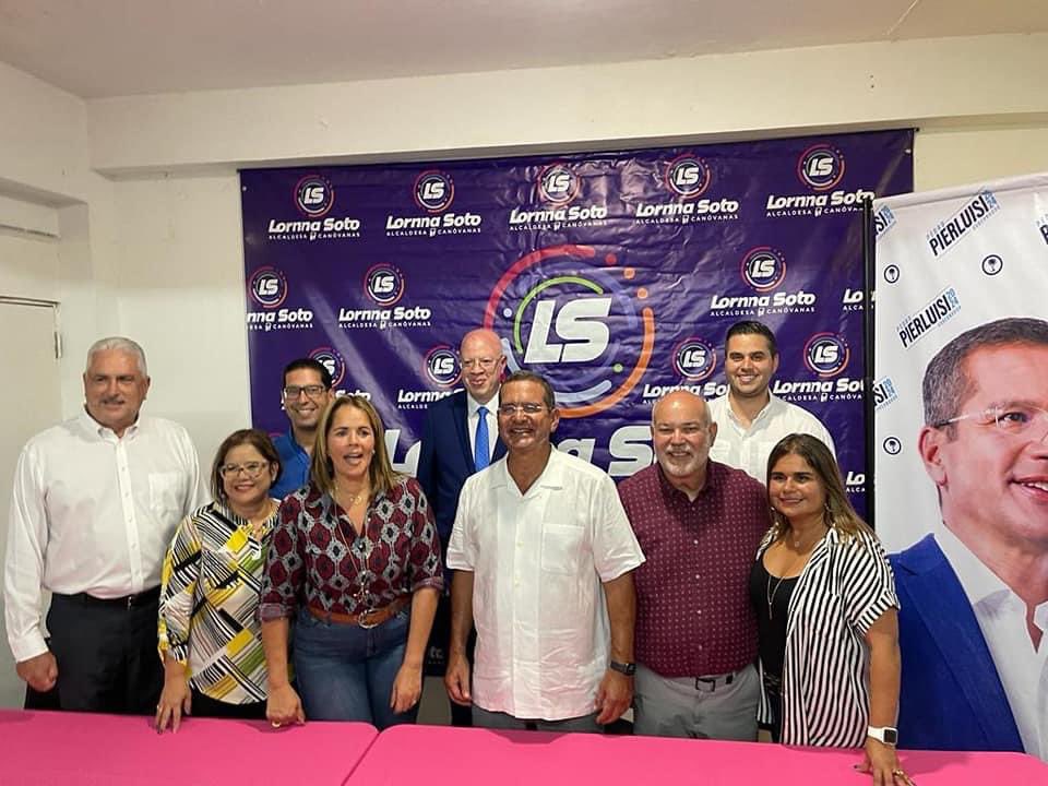 LefrancFortuno's tweet photo. Hoy desde Canóvanas acompañando a @LORNNASOTO en la inauguración de su comité municipal junto a nuestro Gobernador @pedropierluisi y todo el liderato. Canóvanas seguirá en la ruta del progreso y en la lucha por la Estadidad. 🇺🇸🇵🇷 https://t.co/JtuzgG1ySh