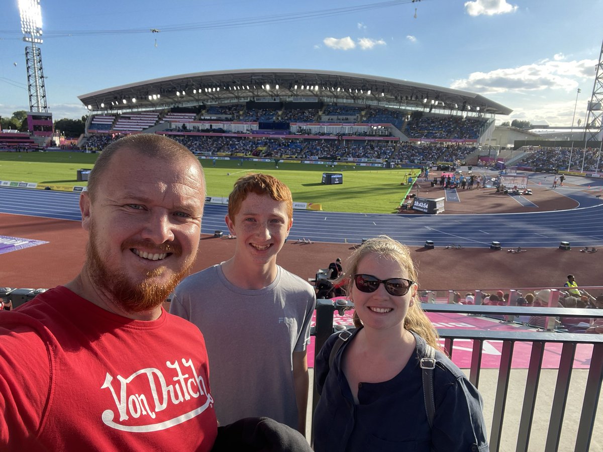 Kirsty Hodgson tweet media