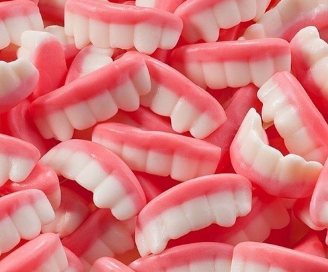 Qué ganas de estas gomitas. Y la verdad no importa cuando lo lean porque las quiero las 24hs