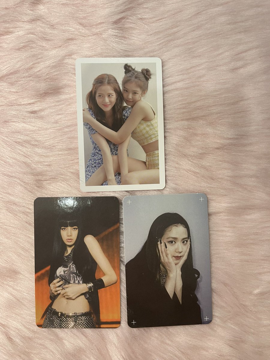 Kchingu_MerchPH's tweet photo. [WTS/LFB]

Blackpink Welcoming 2020 Jensoo set✨
✅ 980 all in + LSF
✅ Official
✅ Onhand and ready to ship
✅ Mint Condition

Message me for more photos and Videos🙂

MOP: Gcash/BPI
MOD: SDD/GGX/SCO

���� ROSÉ JENNIE LISA JISOO BPWC 2020 https://t.co/hUNxQKybXa