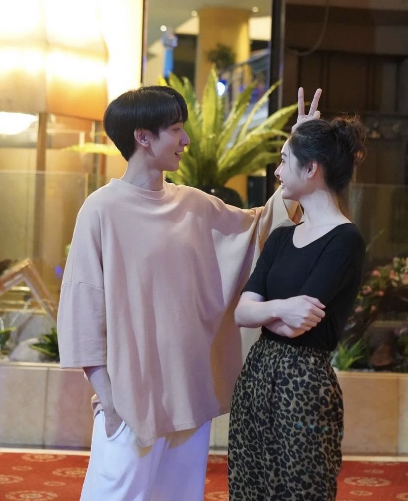 kongthap_home's tweet photo. สวัดดีคุณเพชร &amp; คุณฟ้า 😉😍
.
.
.
@kongthappp @mintt_r 
#mintranch #มิ้นท์รัญชน์รวี 
#kongthappeak #กองทัพพีค
#ocean #픽 #王阳情
#ดุจอัปสร #อศิรจุฑาเทพ 
#ดวงใจเทวพรหม #ดุจอัปสรเทวพรหม 
#dujapsorn #maker_family 
#kongthap_home 
#alwaysupportpeak 

Cr.mommymintranchrawee ❤️🙏🏻 https://t.co/gVdtABacDB