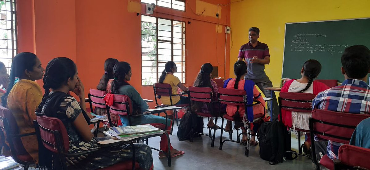 MultiNihar's tweet photo. DOCTOR SHAYAM FROM LONDON INTERACT WITH EMT STUDENTS https://t.co/4LHzoxRuyE