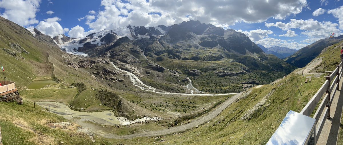 MNasuelli's tweet photo. #EMBOEcoglacial practical course at Forni glacier in the Stelvio National Park @MicroEco_news https://t.co/Qub2WaFImi