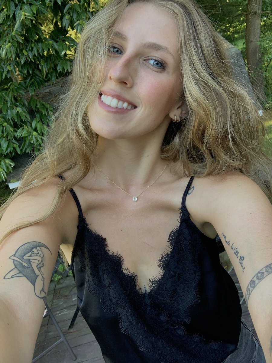 LaceyLaceym3's tweet photo. Been a min https://t.co/7bj4lE6isb