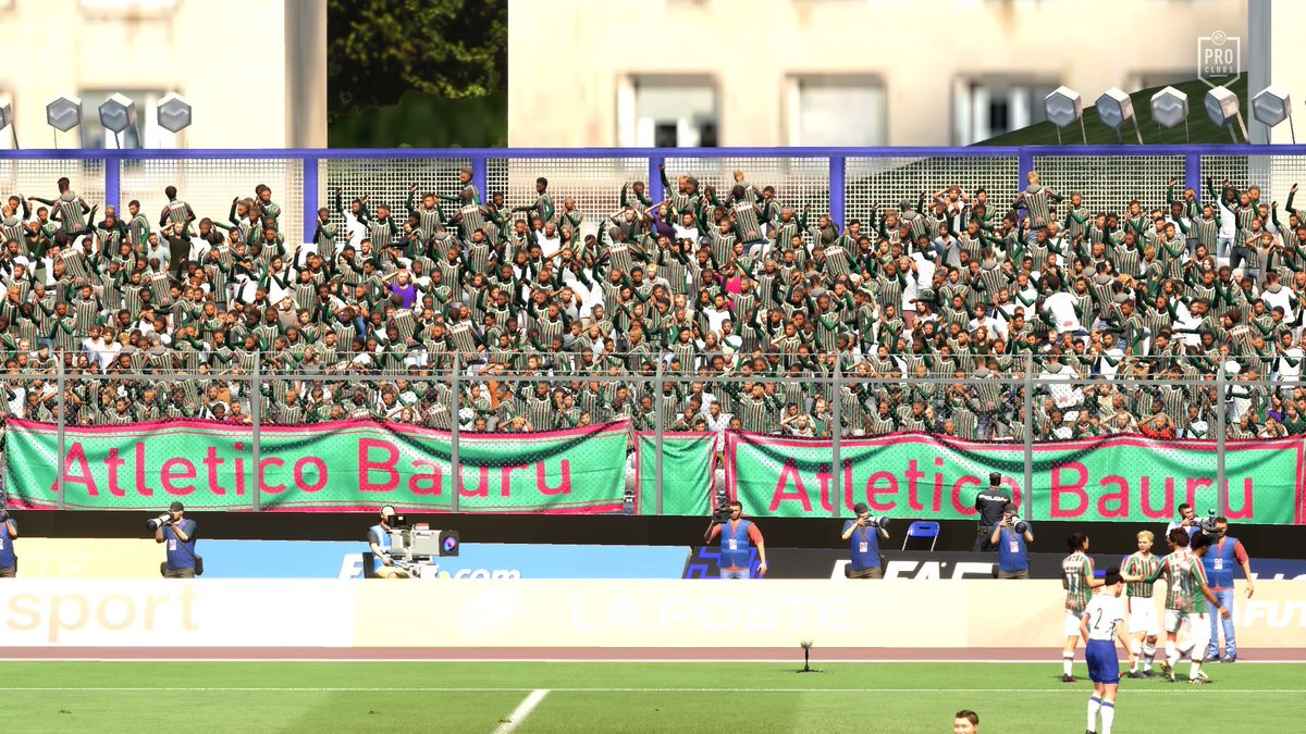 BauruAtletico's tweet photo. Nossa torcida em peso na Arena Bauruzinho, vocês são F#D4!

#EuSouBauruAteMorrer #CACAtleticoBauru #AquiEBauruPorra https://t.co/1oi2t30MyO