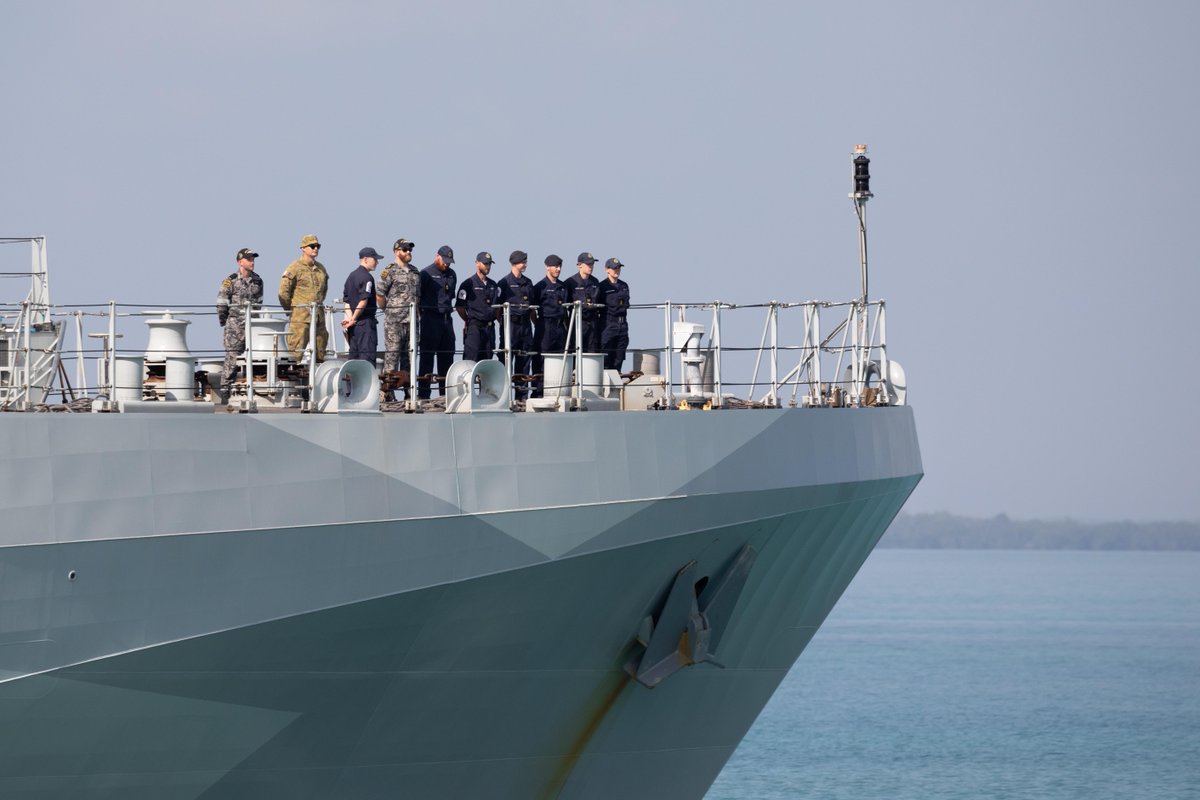 hqjoc's tweet photo. Two Navies 🇦🇺 ⚓ 🇬🇧 with shared history, skills and ambitions. 

@Australian_Navy's #HMASWollongong and @RoyalNavy's @HMS_Spey sailed in-company from Darwin this week.

Spey is on a long-term deployment to the Indo-Pacific while Wollongong continues her mission on #OpRESOLUTE. https://t.co/5giYpmzYHd