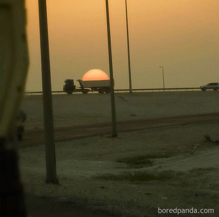 redditSpaceView's tweet photo. Leaked photo of NASA taking the sun down for maintenance https://t.co/uqC4kr4SUD