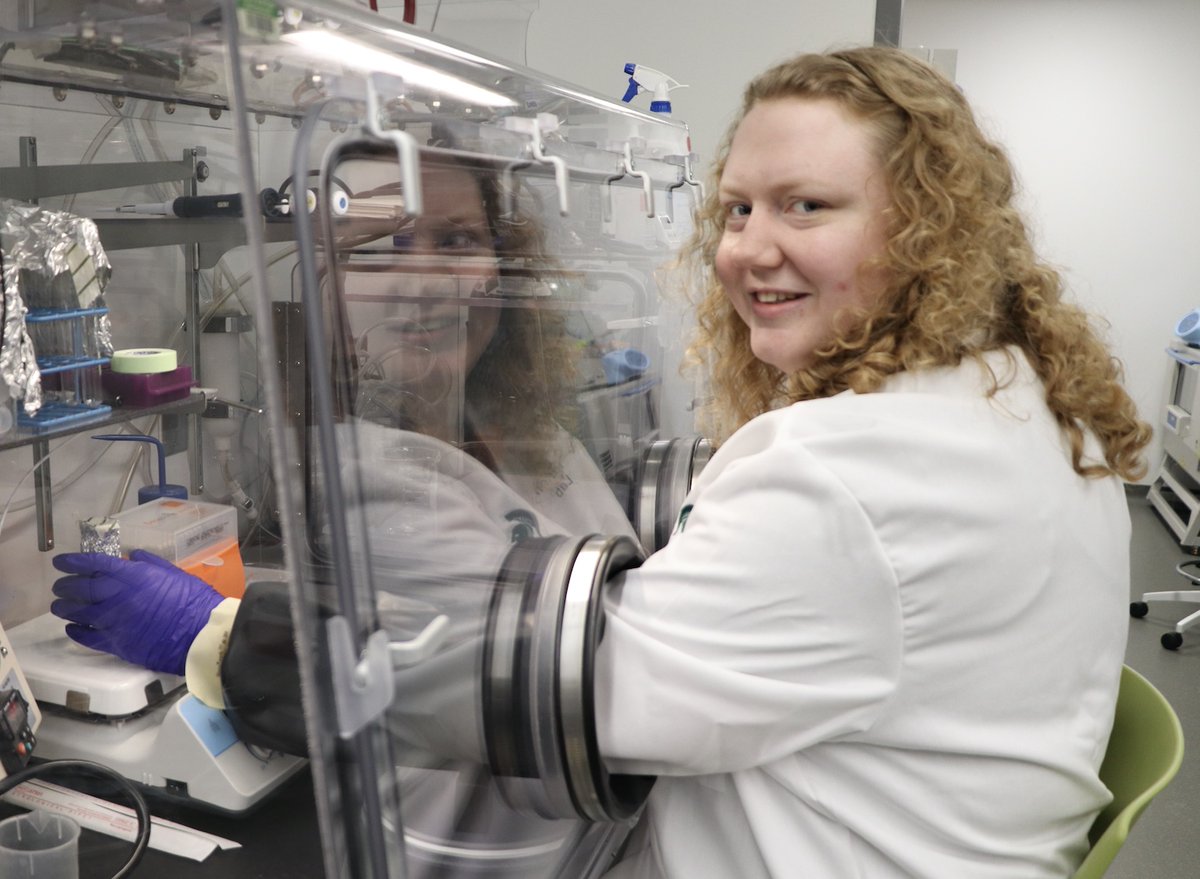 So proud of Dr. Emily Greeson--she did a beautiful job presenting her thesis entitled, "Engineering B. subtilis transcriptional control and physiology for the advancement of bacteriotherapies" as the last step in her transition to Dr. Greeson, PhD. Congratulations Emily!