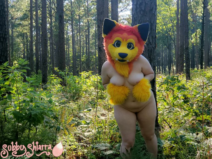 Wouldn't you love to find this little fae on your next trip into the woods? https://t.co/7B2rY63cao
