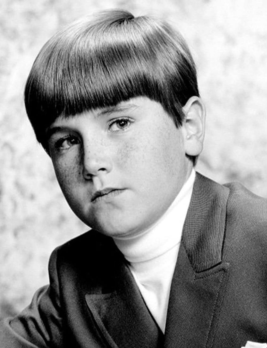 VoiceTalentHOF's tweet photo. Remembering on their birthday #JackLester 107 (camera shy), #PeterRobbins 66 https://t.co/iYEN7irKDj
