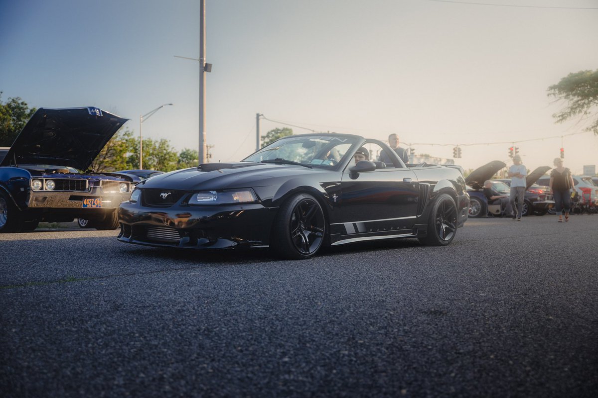 Here’s the newest addition to my car addiction 😅 00’ Saleen mustang with a PHAT Paxton supercharger 🥵 picked her up a few weeks ago