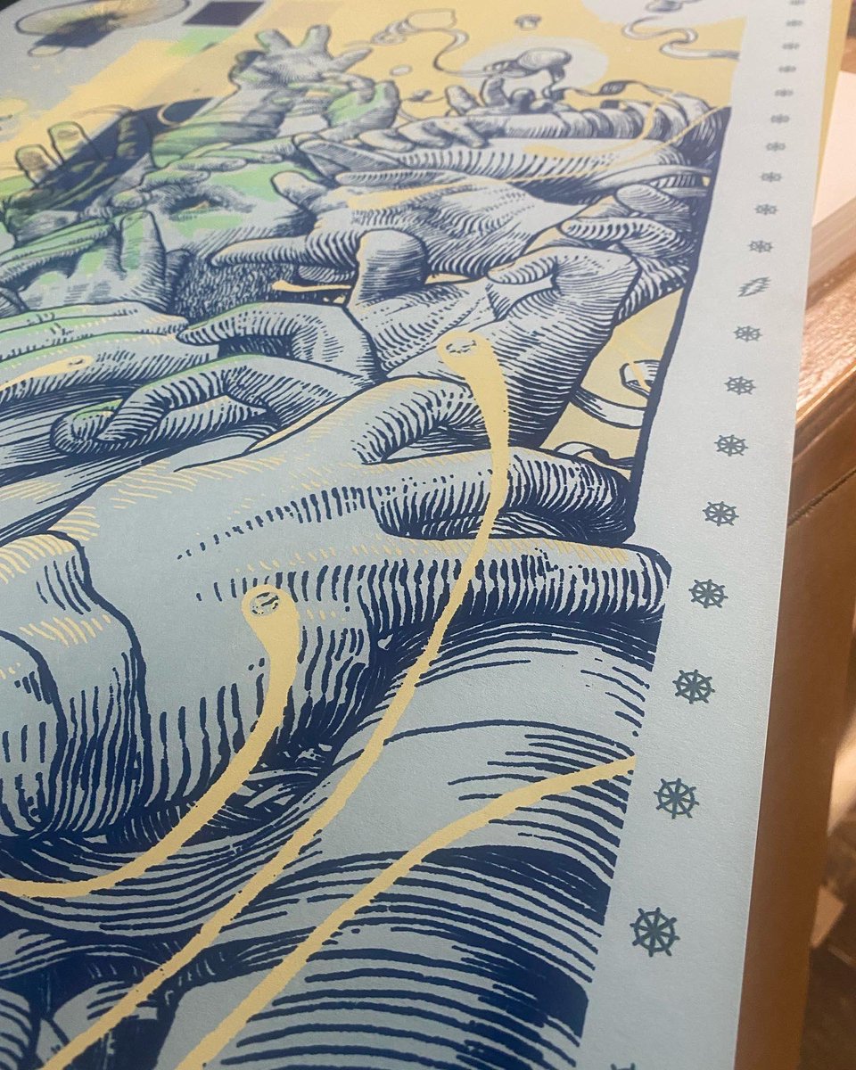 Go get urself a cool poster from <a href="/KmanWorldwide/">Dave Kloc</a> (printed by <a href="/HalfHazardPress/">Half Hazard Press</a>) 

linktr.ee/cosmicmushrooms